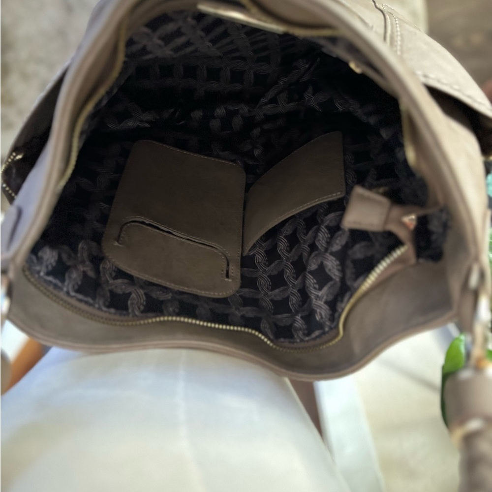 Elegant, boho shoulder bag. - Picture 2 of 15